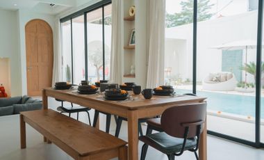 Villa Mewah Baru 5KT dengan Kolam Besar di Jimbaran Bali