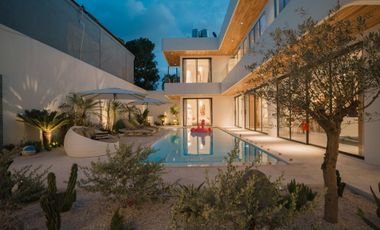 Villa Mewah Baru 5KT dengan Kolam Besar di Jimbaran Bali