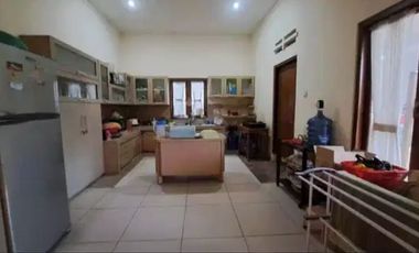 Dijual Rumah Timoho Posisi Hook Tepi Jalan Lebar dekat RS Happy Land