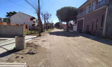 Departamento en venta de 2 dormitorios c/ cochera en Mar de Ajo