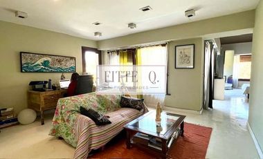 Venta Casa 4 dormitorios Lomas Shoenstatt San Isidro