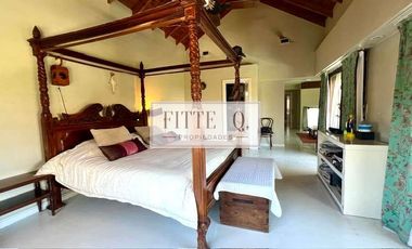 Venta Casa 4 dormitorios Lomas Shoenstatt San Isidro