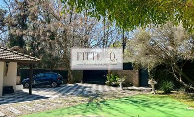 Venta Casa 4 dormitorios Lomas Shoenstatt San Isidro