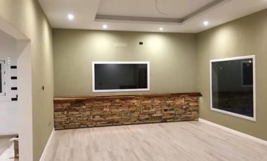 Casa en venta de 4 dormitorios c/ cochera en Tristán Suárez