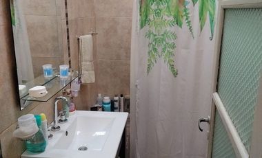 //VENTA// CASA 3 AMBIENTES - ¡ CON AMPLIO PATIO Y TERRAZA !