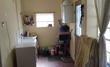 //VENTA// CASA 3 AMBIENTES - ¡ CON AMPLIO PATIO Y TERRAZA !