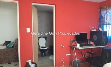 Casa en venta de 5 dormitorios c/ cochera en General Fernández Oro