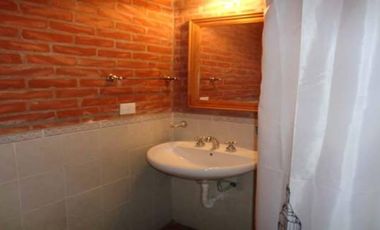 CASA de 4 Amb. EN 2 PLANTAS A Mts. DEL MAR - MAR DE LAS PAMPAS | Cod.0622