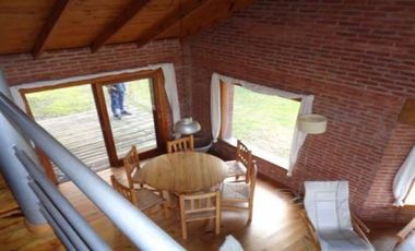 CASA de 4 Amb. EN 2 PLANTAS A Mts. DEL MAR - MAR DE LAS PAMPAS | Cod.0622