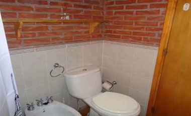 CASA de 4 Amb. EN 2 PLANTAS A Mts. DEL MAR - MAR DE LAS PAMPAS | Cod.0622