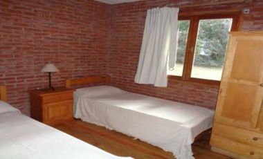 CASA de 4 Amb. EN 2 PLANTAS A Mts. DEL MAR - MAR DE LAS PAMPAS | Cod.0622