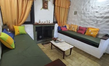 00081 Hermosa Casa Para casa 6 sobre calle Poeta Aguero