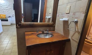 00081 Hermosa Casa Para casa 6 sobre calle Poeta Aguero