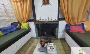 00081 Hermosa Casa Para casa 6 sobre calle Poeta Aguero