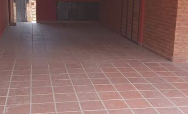 00120 Hermosa casa para 8 personas en Mina Clavero