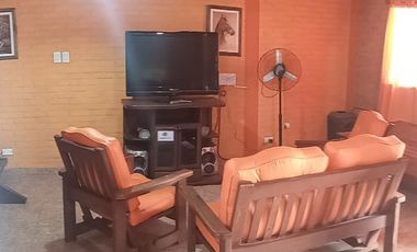 00120 Hermosa casa para 8 personas en Mina Clavero