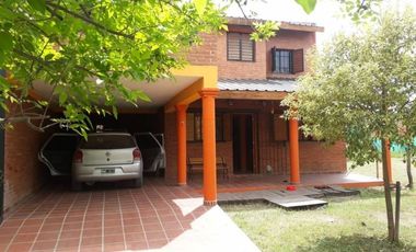 00120 Hermosa casa para 8 personas en Mina Clavero