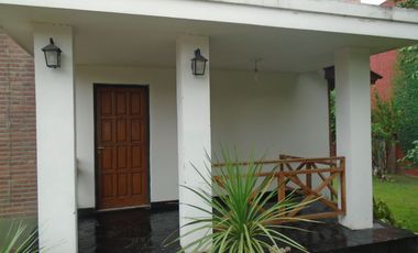 0099- Casa en alquiler temporario de 2 dormitorios en Villa Cura Brochero