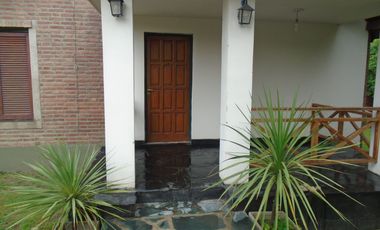 0099- Casa en alquiler temporario de 2 dormitorios en Villa Cura Brochero