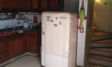 Casa en venta de 4 dormitorios c/ cochera en Villa Soldati