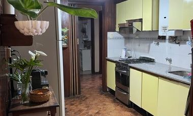 476 e/ 19 y 20- CASA DE 3 DOR (CITY BELL)