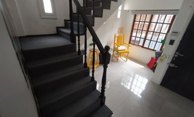 Casa en venta de 4 dormitorios c/ cochera en Mar de Ajo