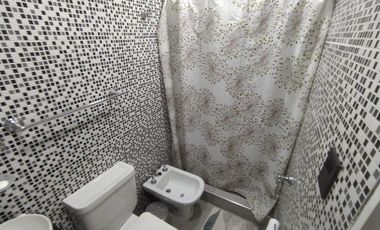 Casa en venta de 4 dormitorios c/ cochera en Mar de Ajo