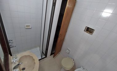 Casa en venta de 2 dormitorios c/ cochera en San Bernardo