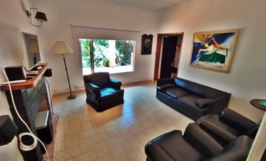 Casa en venta de 2 dormitorios c/ cochera en San Bernardo