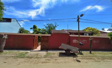 Casa en venta de 2 dormitorios c/ cochera en San Bernardo