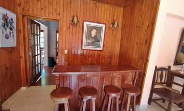 Casa en venta de 2 dormitorios c/ cochera en San Bernardo