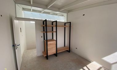 Departamento tipo duplex en venta de 2 dormitorios en quinta sección