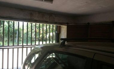 Casa 6 amb con dependencia de servicio Lote 2300m2 - Sargento Farina 3100