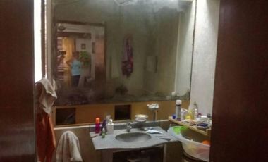 Casa 6 amb con dependencia de servicio Lote 2300m2 - Sargento Farina 3100