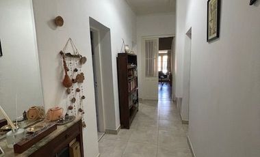 Casa en venta de 3 dormitorios c/ cochera en San Miguel
