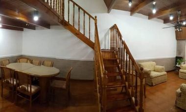 Casa 4 ambientes con cochera Barrio de las Mil Casitas