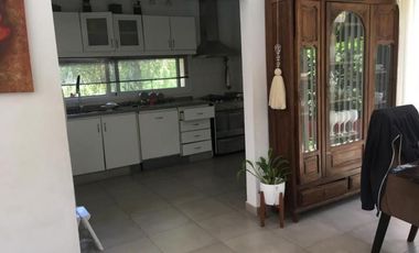 Casa en venta de 2 dormitorios c/ cochera en San Miguel