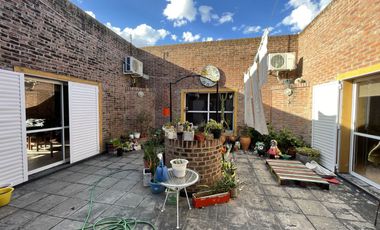 Casa quinta en venta de 10040m2 ubicado en 9 de Julio