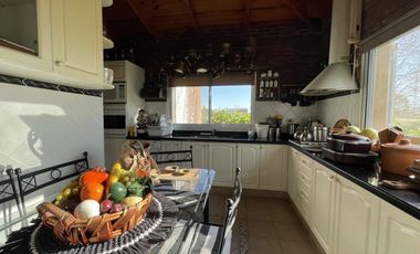 Casa quinta en venta de 10040m2 ubicado en 9 de Julio