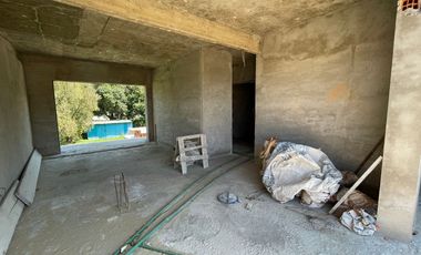 Casa en venta de 4 dormitorios c/ cochera en San Miguel