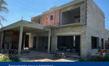 Casa en venta de 4 dormitorios c/ cochera en San Miguel