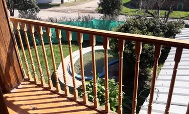 Casa De 2 Plantas + Departamento  En Los Polvorines