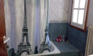 Dúplex en venta de 2 dormitorios c/ cochera en Mar de Ajo