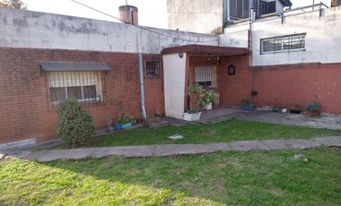 Casa en venta de 2 dormitorios en Florencio Varela