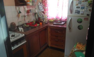 CASA CON 2 DEPTOS, LOCAL DE NEGOCIO Y GALPON AL FONDO EN VILLA SOLDATI