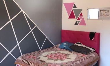 Casa en venta de 2 dormitorios c/ cochera en Pontevedra