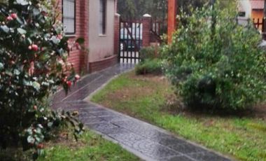 Casa en venta de 3 dormitorios c/ cochera en Mar de Ajo