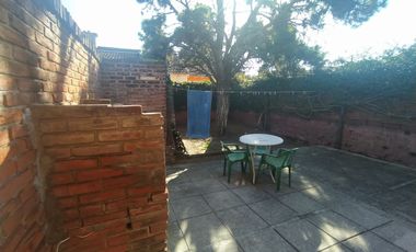 Dúplex en venta de 2 dormitorios c/ cochera en Mar de Ajo