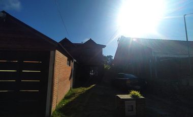 Dúplex en venta de 2 dormitorios c/ cochera en Mar de Ajo