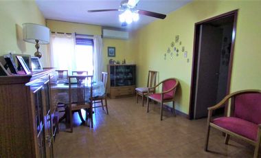 DEPARTAMENTO CENTRICO DE 2 DORMITORIOS CON BALCON